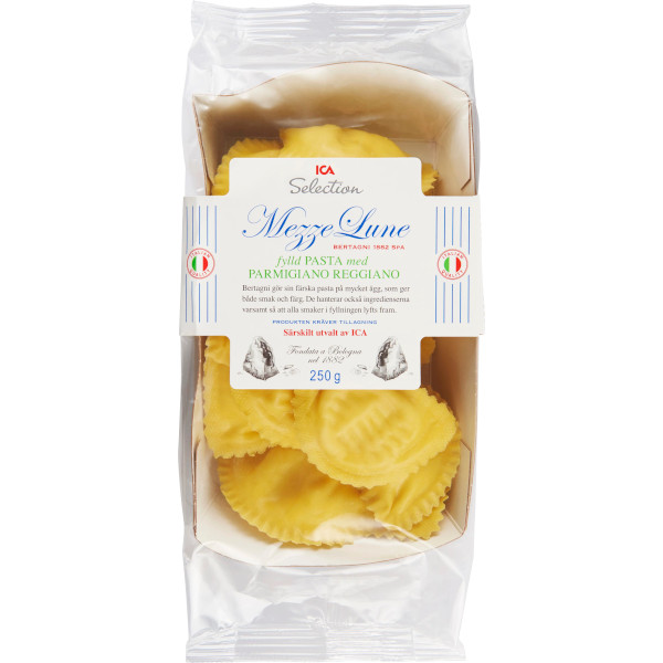 ICA Selection Mezzelune Parmigiano Reggiano